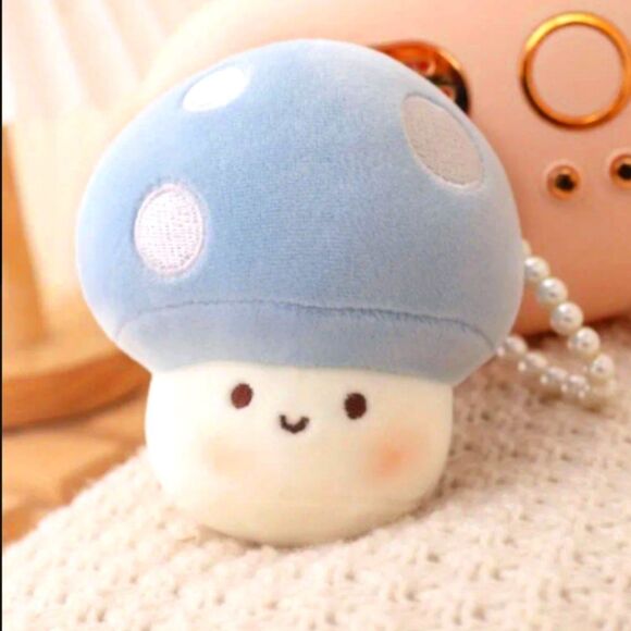 Baby blue Cap mushroom plush keychain pearl handle gift - Picture 1 of 2